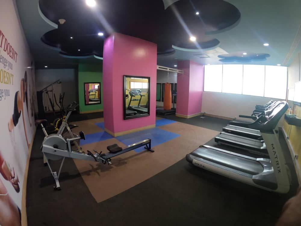 A Lovely Studio Apartment With Gym And Pool Access دار السلام المظهر الخارجي الصورة